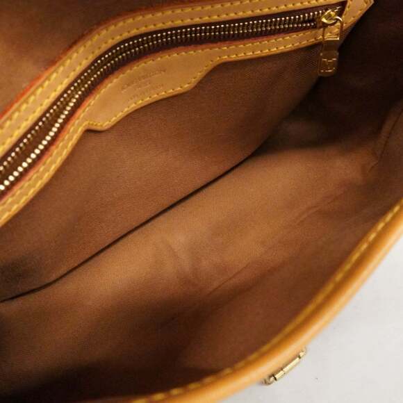 LOUIS VUITTON Authentic Brown Monogram Shoulder Bag